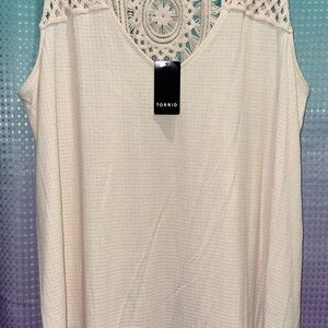 NWT Torrid 2X Cream Crochet Back Tank Top